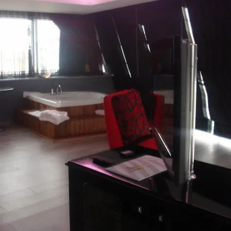 Golden Hotell 4*