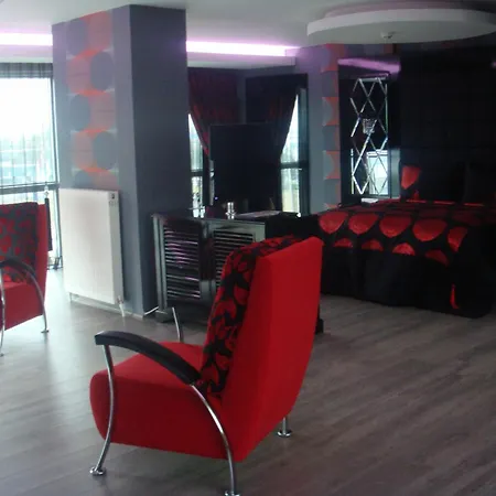 Golden Hotell 4*
