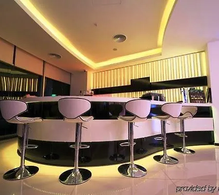 Golden Hotel